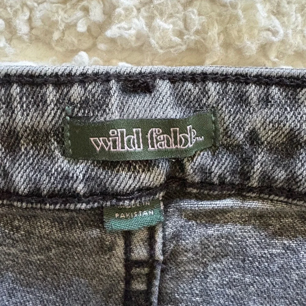 Wild Fable Women Super High Rise Rolled Cuff Denim Shorts Acid Wash Black Size 6